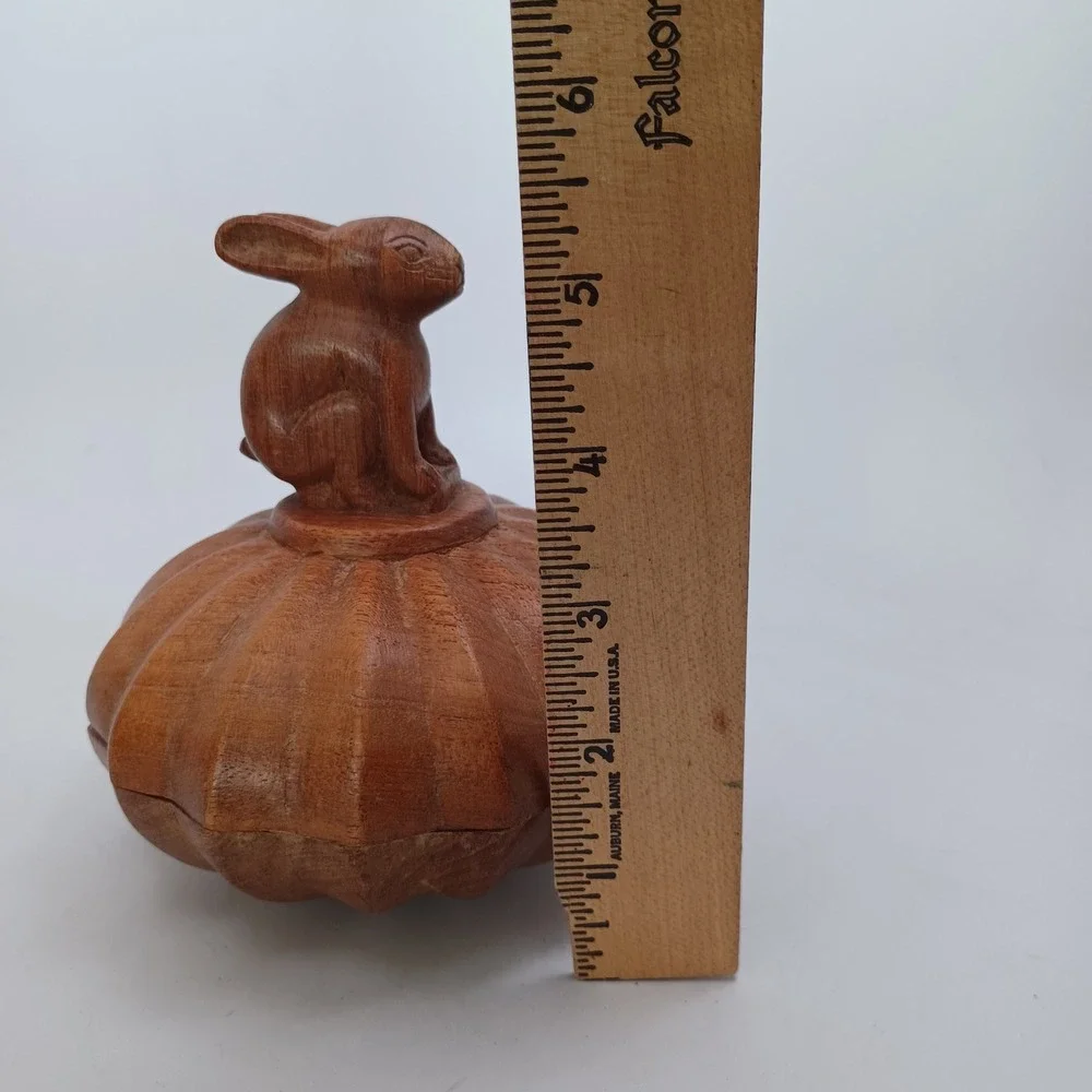 Hand Carved Wooden Rabbit Trinket Box Fluted Pumpkin‎ Shape Folk Art Bunny Decor